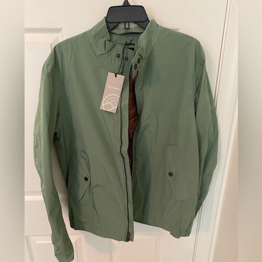 Tekkima light jacket size large
